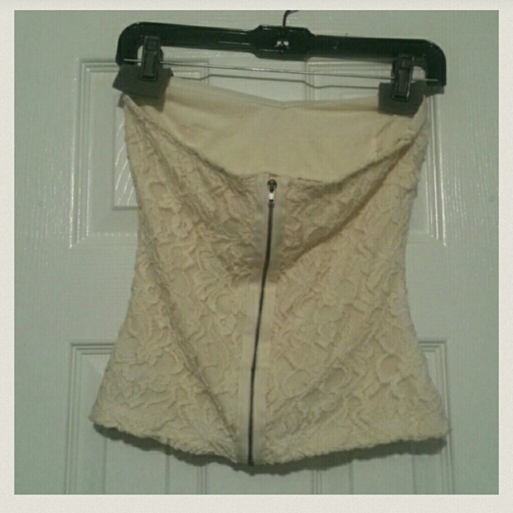 Urban Outfitters Cream Lace Strapless Bustier Camisole - Picture 3 of 4
